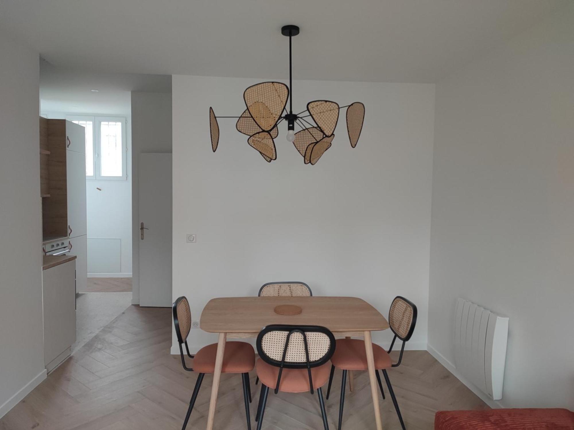 Appartement D'Architecte Avec Vue Sur Jardin Ла-Курнев Екстер'єр фото